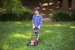 Husqvarna Speelgoed Grasmaaier -Husqvarna 546272601 8 HUSQVARNA20SPEELGOED20GRASMAAIER