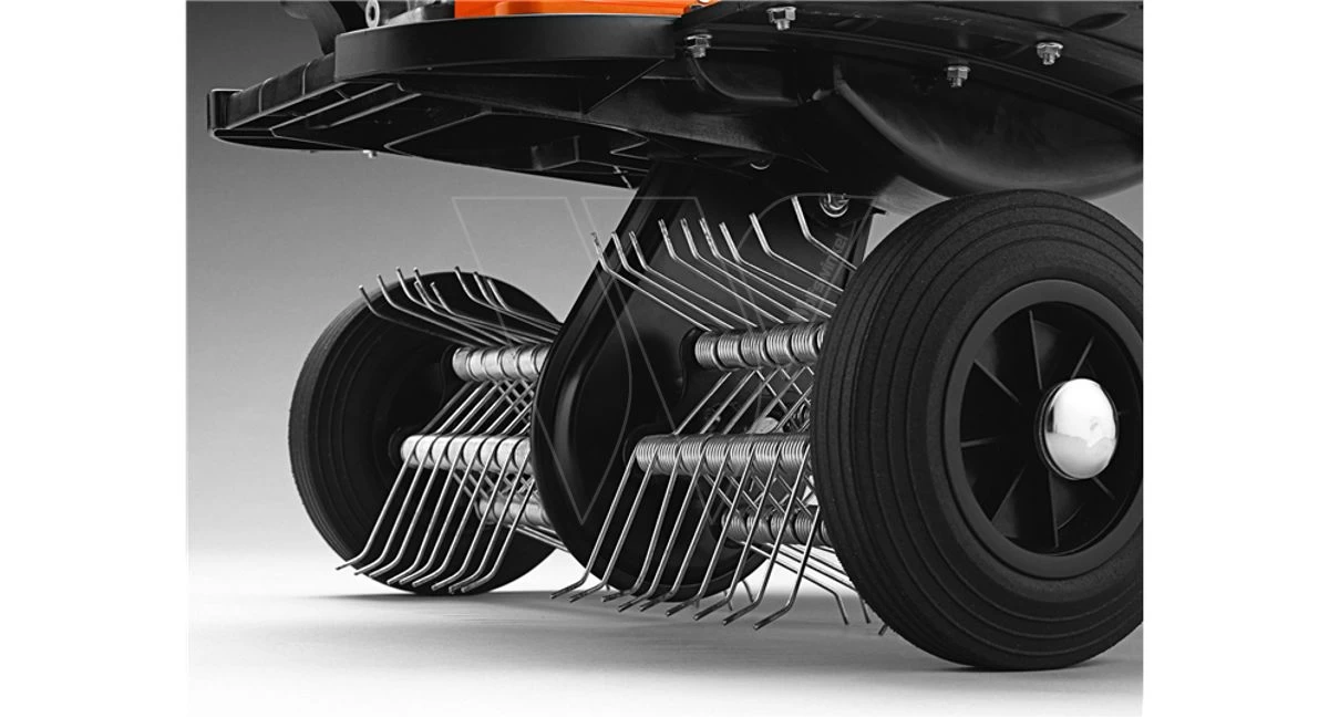 Husqvarna Verticuteerhark T300rs/t2000